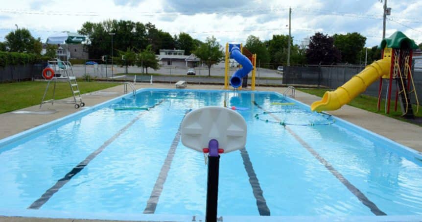 Piscine Extérieure Prolongation De La Saison Ville De Sainte Marie